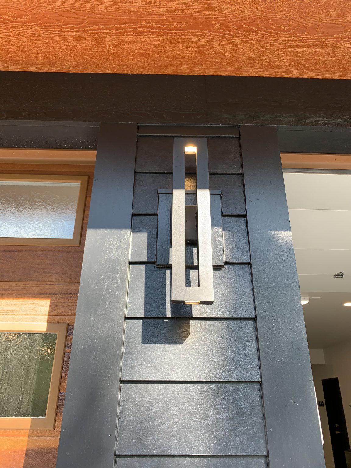 Striking Modern Home Mount Block Diamond Kote® Siding System