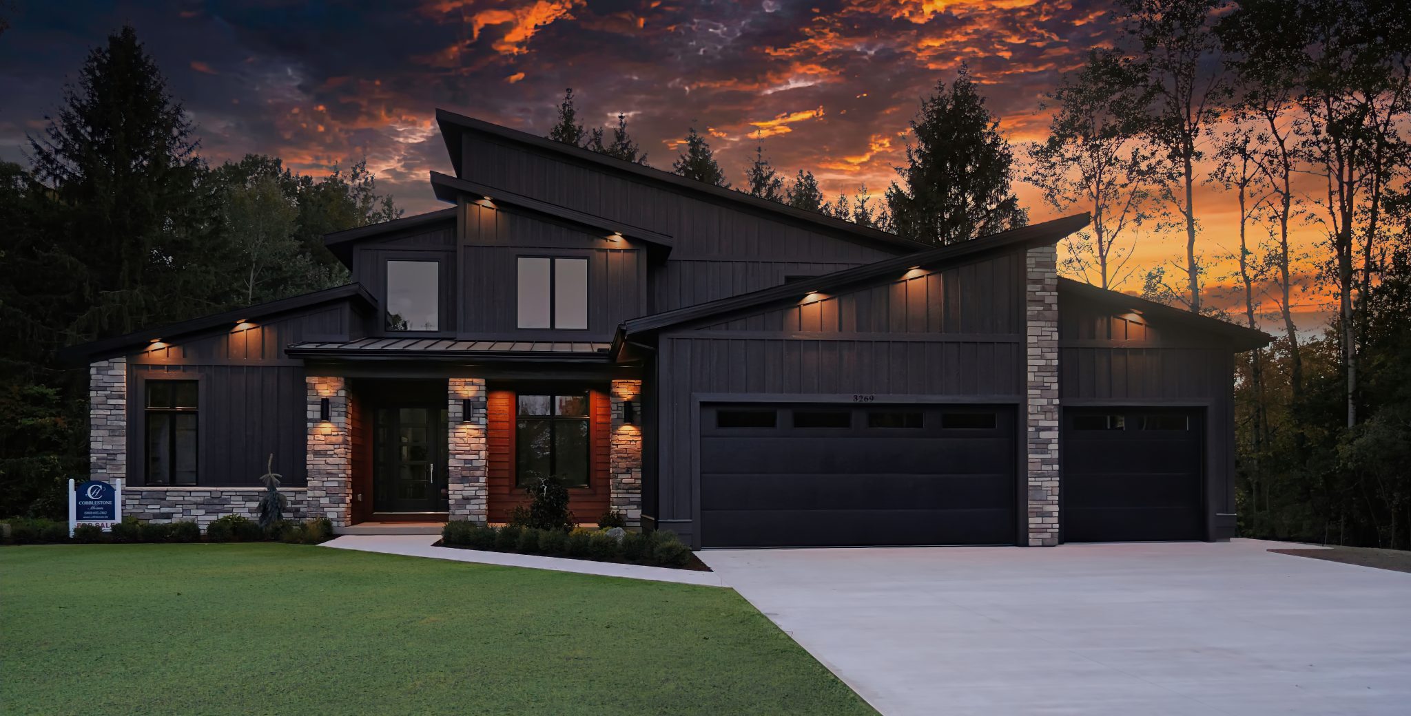 Dynamic Angles Diamond Kote® Siding System